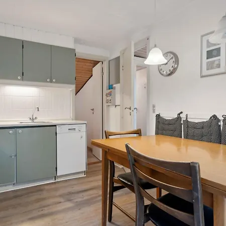 Lovely Summer House By The Kattegat Holiday home *
