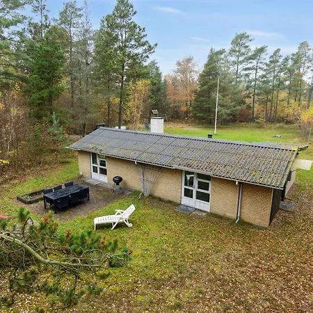 Lovely Summer House By The Kattegat * Hadsund