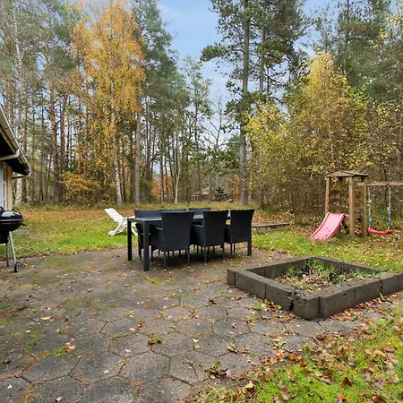 Lovely Summer House By The Kattegat Hadsund