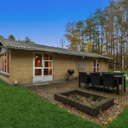 Lovely Summer House By The Kattegat Holiday home *